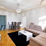 Lux Apartments Prestige